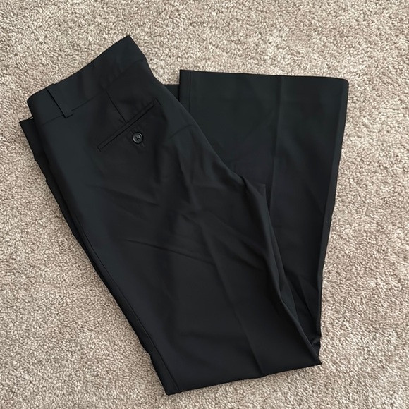 Kirkland Signature Black Flare Pants - Picture 3 of 3